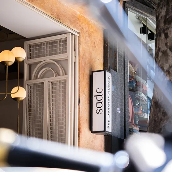 SADE BEŞ DENİZLER MUTFAĞI